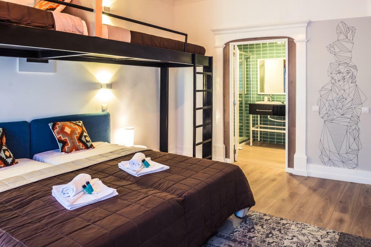 In Barcelos Hostel & Guest House ภายนอก รูปภาพ