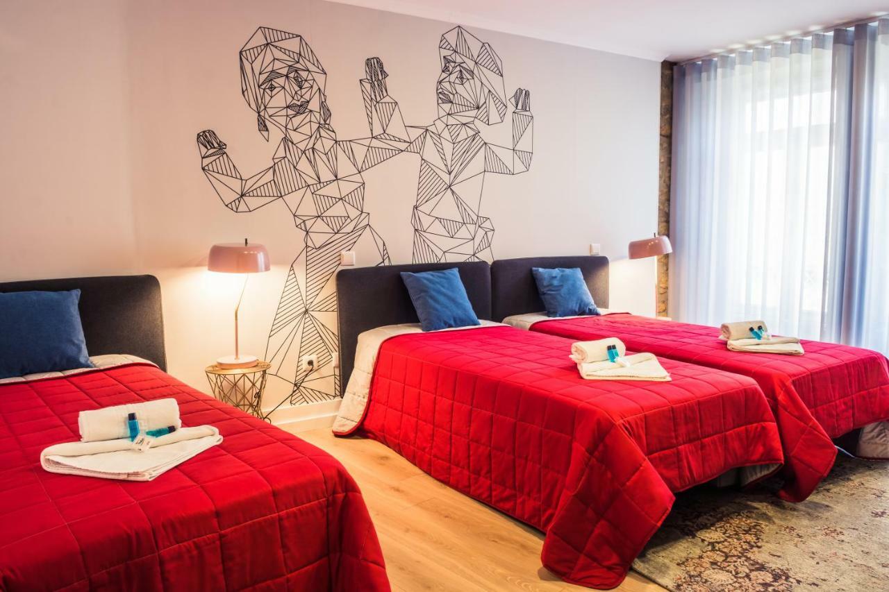 In Barcelos Hostel & Guest House ภายนอก รูปภาพ