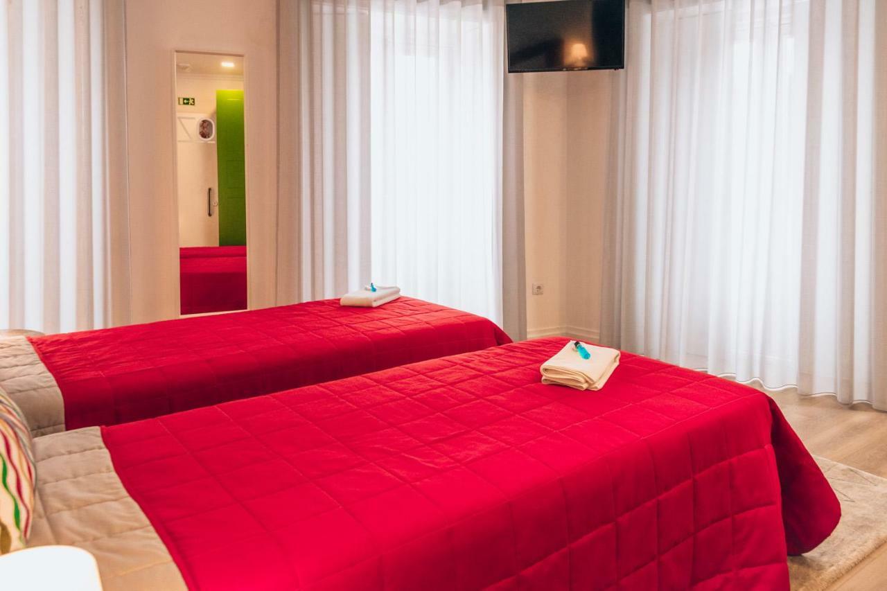 In Barcelos Hostel & Guest House ภายนอก รูปภาพ