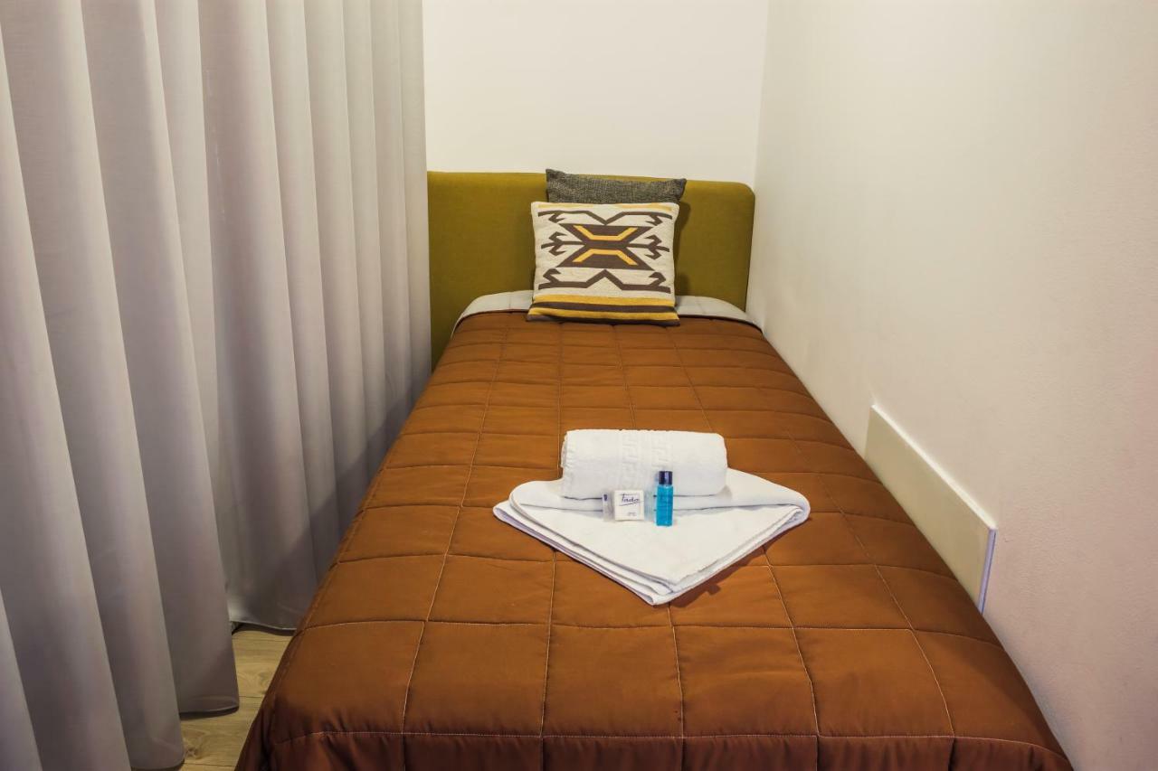 In Barcelos Hostel & Guest House ภายนอก รูปภาพ
